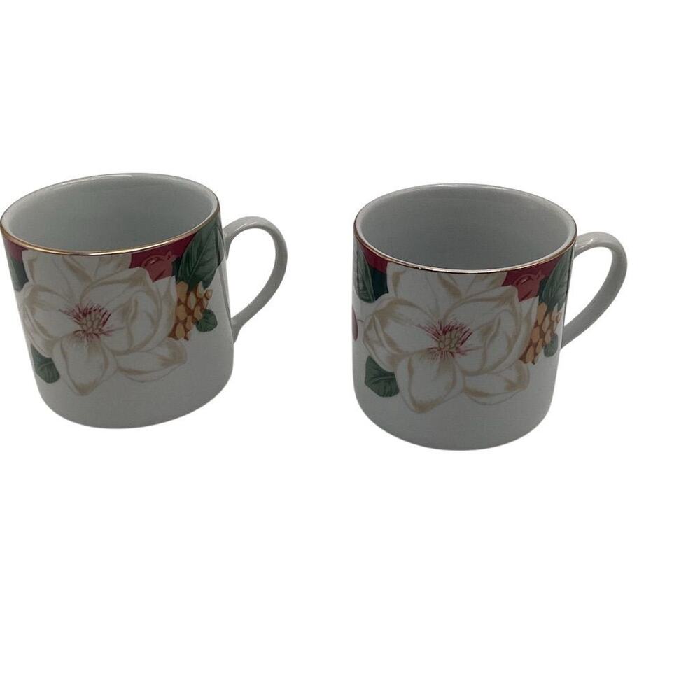 Vintage Tienshan Magnolia Floral Fine China Coffee/Tea‎ Mugs Set of 2 Multicolor